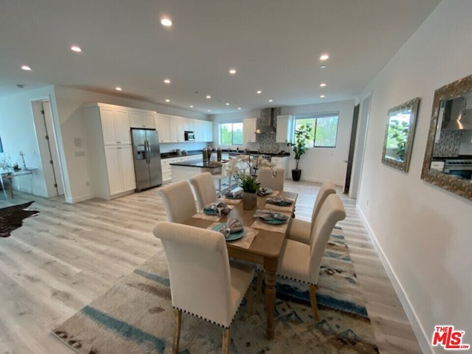 9240 National Blvd in Los Angeles, CA - Building Photo