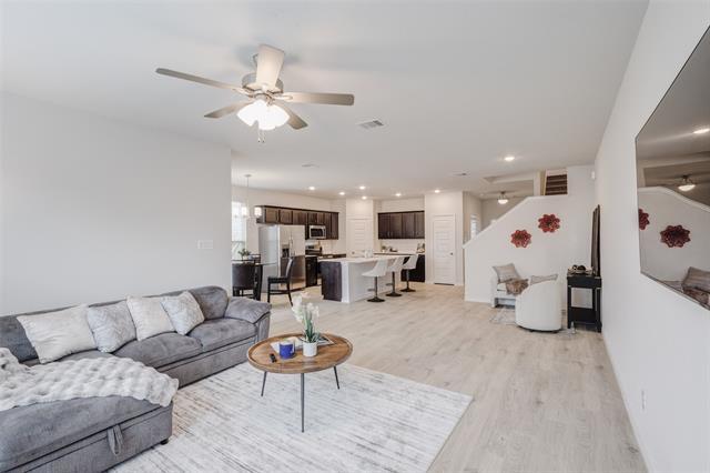 404 Wrangler Ln in Denton, TX - Building Photo - Building Photo
