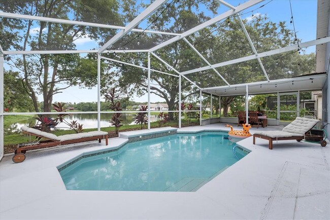 6620 Colonial Lake Dr in Riverview, FL - Building Photo - Building Photo