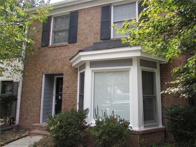 1774 Twin Brooks Dr SE in Marietta, GA - Foto de edificio - Building Photo