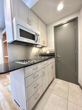 142 Bowdoin St, Unit 32 in Boston, MA - Building Photo - Building Photo