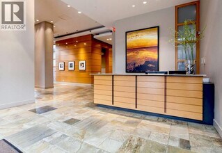 909 Mainland St in Vancouver, BC - Building Photo - Building Photo