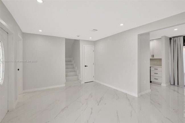 3916 NW 207 St Rd in Miami Gardens, FL - Building Photo - Building Photo