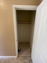 120 Alboran Sea Cir in Sacramento, CA - Building Photo - Building Photo