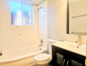 328 S Alcott St, Unit 328 in Denver, CO - Building Photo - Building Photo
