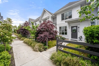 8335 Nelson St in Mission, BC - Building Photo - Building Photo