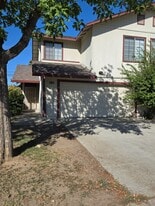 1923 Glen Ridge Dr in Ceres, CA - Building Photo