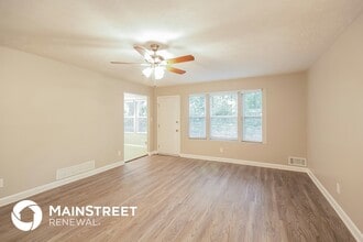 858 Martin Rd in Stone Mountain, GA - Building Photo - Building Photo