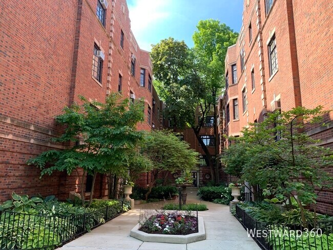 property at 507 W Aldine Ave