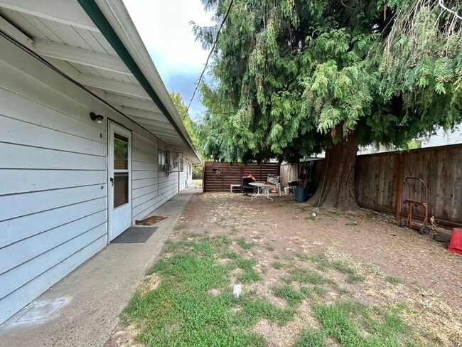 property at 4430 SW 165th Ave