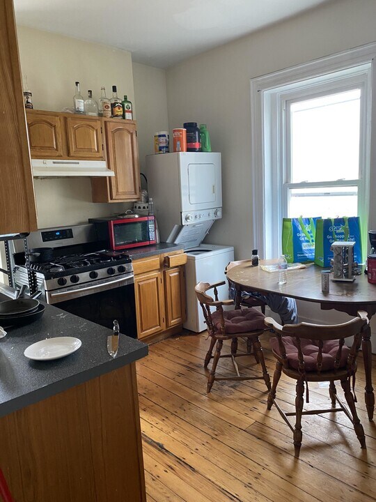 227 Roxbury St in Boston, MA - Building Photo