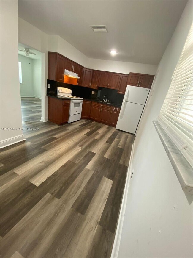 1219 N 20th Ave, Unit 1 in Hollywood, FL - Building Photo - Building Photo