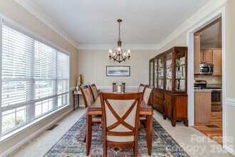 10645 Castlehill Dr in Huntersville, NC - Building Photo - Building Photo