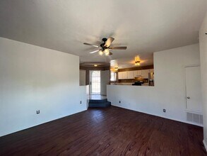 1638 Perma Dr NE in Rio Rancho, NM - Building Photo - Building Photo
