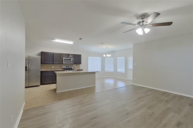 6800 Turtle Stream Dr in Fort Worth, TX - Building Photo - Building Photo