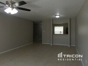 5321 Jade St in Kissimmee, FL - Building Photo - Building Photo