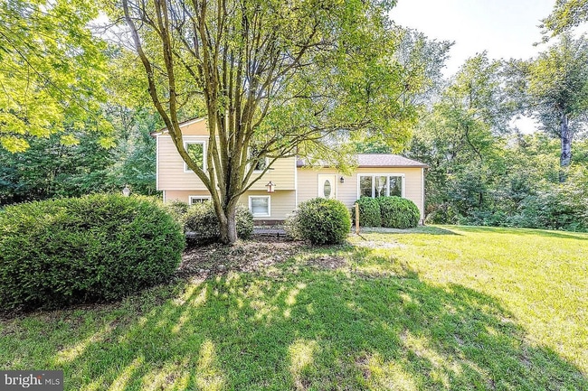 7221 Hillview Dr in Sharpsburg, MD - Building Photo - Building Photo