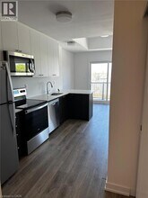 40 Palace St in Kitchener, ON - Building Photo - Building Photo