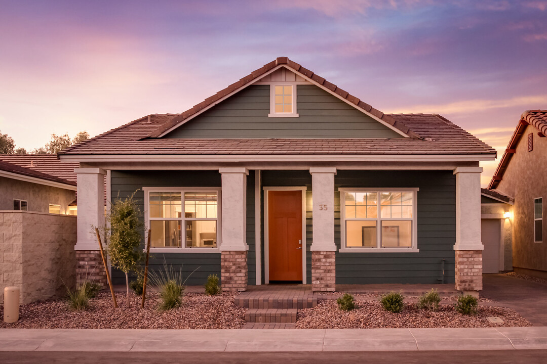 The Village at Hampton Court in Gilbert, AZ - Foto de edificio