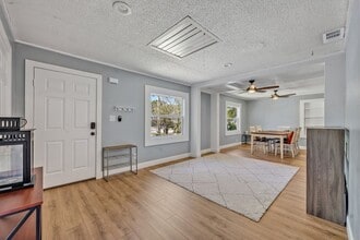 525 S Crystal Lake Dr in Orlando, FL - Building Photo - Building Photo