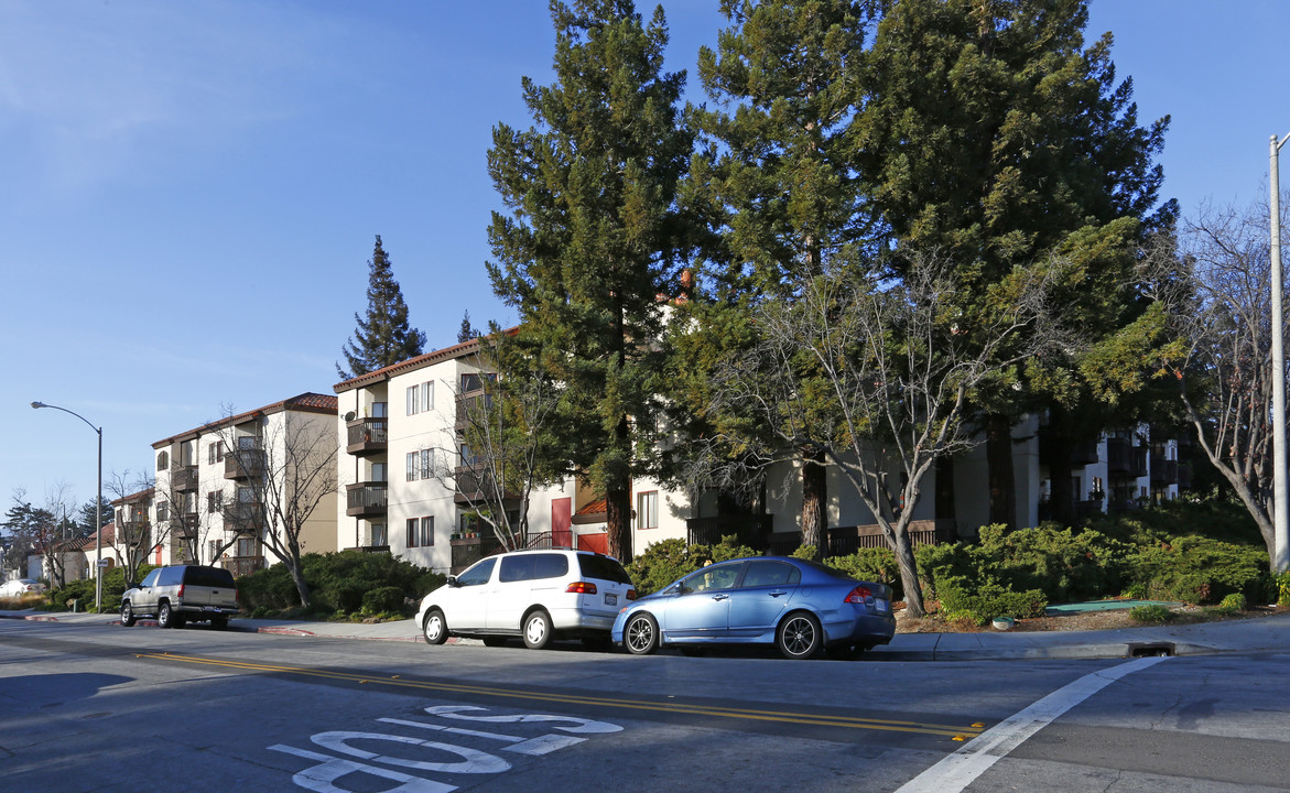 Plaza De Las Flores in Sunnyvale, CA - Foto de edificio