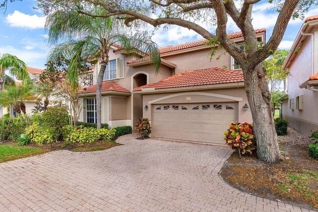property at 117 Monterey Blvd