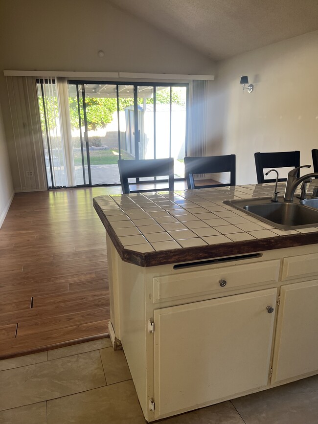 18006 Pires Ave in Cerritos, CA - Building Photo - Building Photo