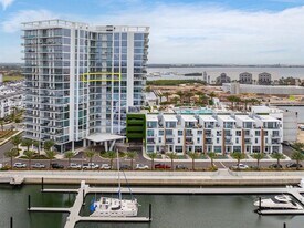 5120 Marina Wy in Tampa, FL - Building Photo