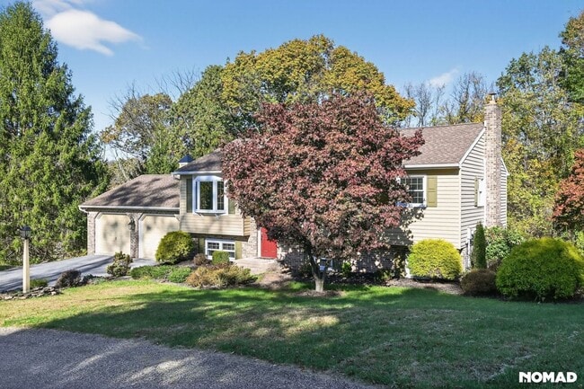 25 Locust Cir in Valley Green, PA - Building Photo - Building Photo