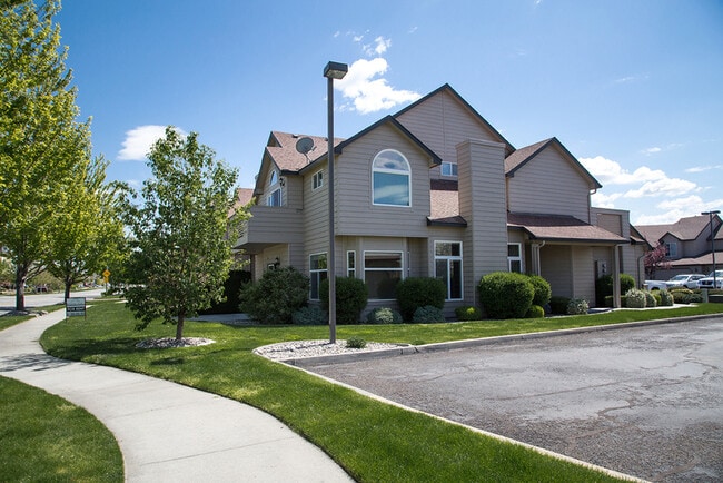 property at 379 Columbia Point Dr