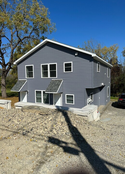 161 Kendall Ave in Ithaca, NY - Building Photo