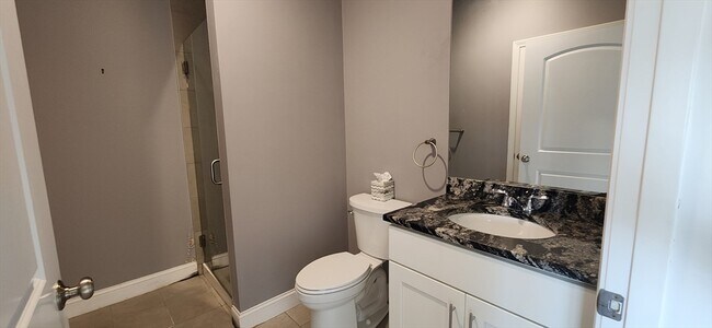 41 Saratoga St, Unit #4F in Boston, MA - Building Photo - Building Photo