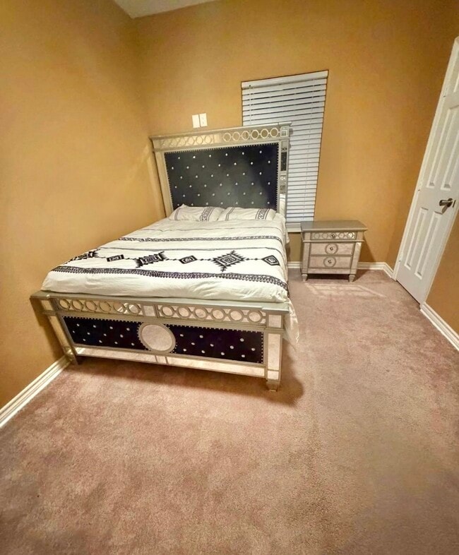 2734 Duncan Dr in Oyster Creek, TX - Building Photo - Building Photo