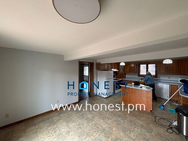 273 Pond Rd in Lewiston, ME - Building Photo - Building Photo