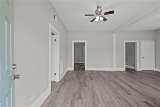 2509 7th Ave N in Texas City, TX - Building Photo - Building Photo