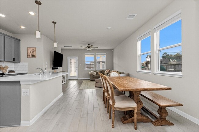 property at 18503 Sunrise Maple Dr