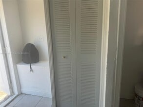 612 NW 2nd Ave in Hallandale Beach, FL - Building Photo - Building Photo