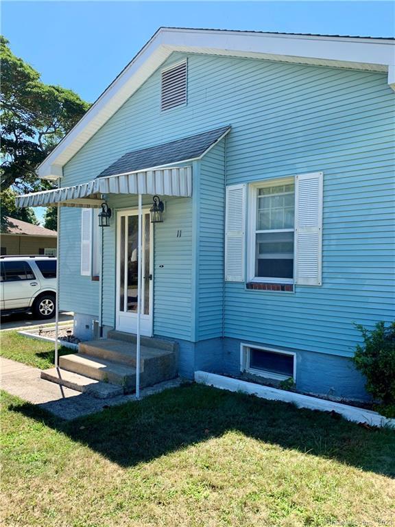 11 Miami Ave in Old Lyme, CT - Building Photo - Building Photo