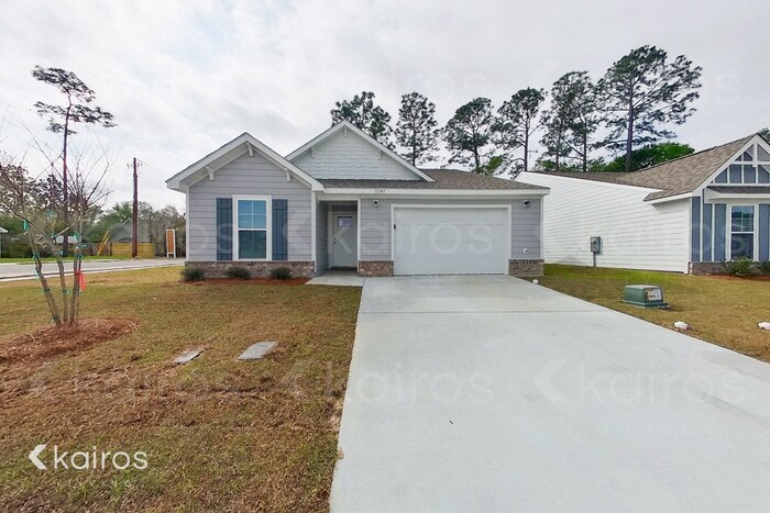 11341 Camden Ct Cir in Gulfport, MS - Building Photo