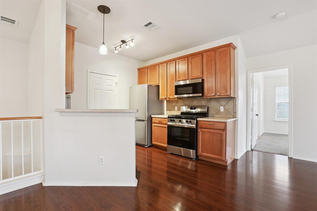 16100 S Great Oaks Dr in Round Rock, TX - Building Photo