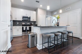 918 Aventine Dr, Unit 5105 in West Melbourne, FL - Building Photo - Building Photo