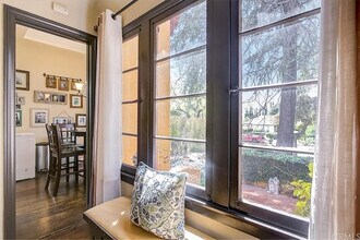 1607 W Kenneth Rd in Glendale, CA - Building Photo - Building Photo