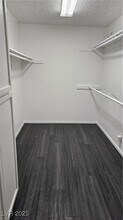 4220 Whippoorwill Cir in Las Vegas, NV - Building Photo - Building Photo