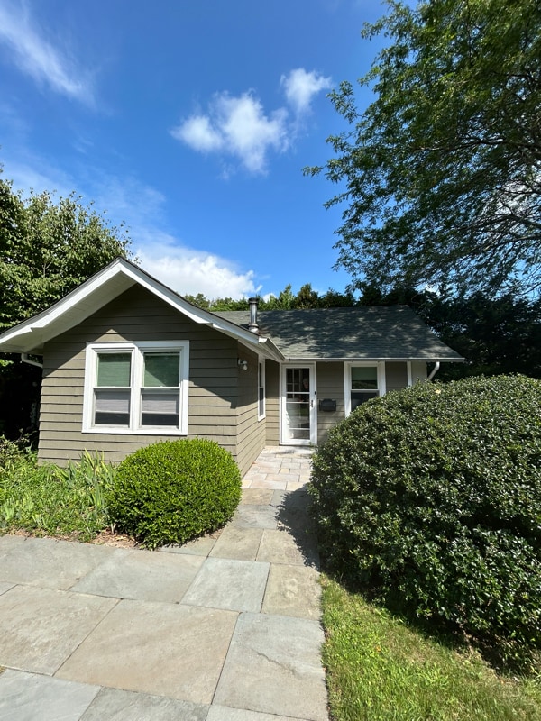 33 Culver Ln