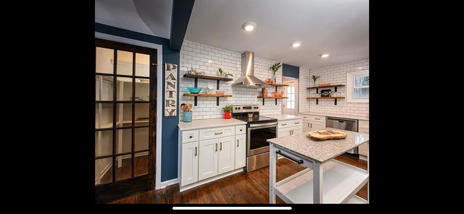 property at 16823 Northview Dr