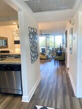 18 Royal Palm Way in Boca Raton, FL - Building Photo - Building Photo