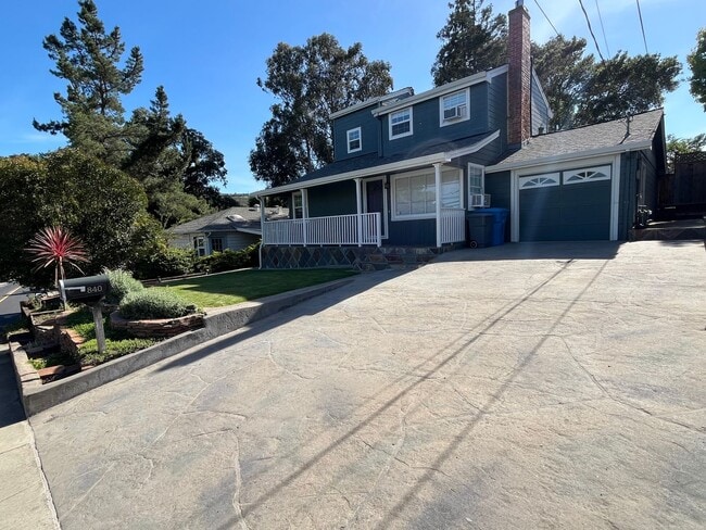 840 Alameda de las Pulgas in Belmont, CA - Building Photo - Building Photo