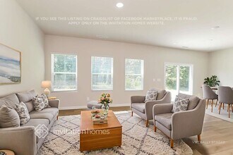 2281 Cherry Crk Rd in Haw River, NC - Foto de edificio - Building Photo