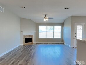 1219 Mule Deer Dr in Arlington, TX - Building Photo - Building Photo
