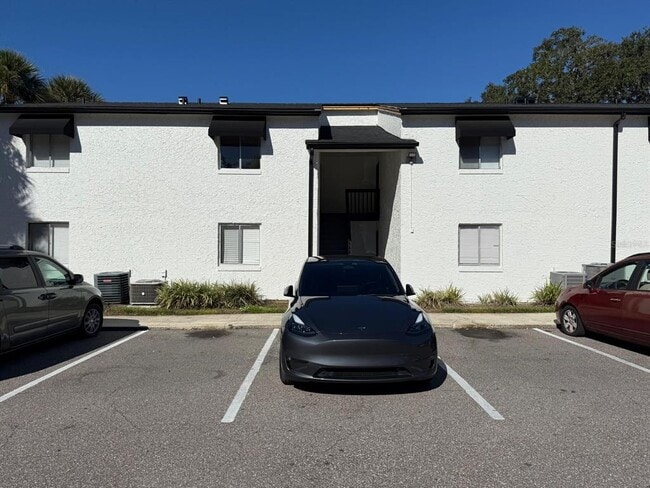 property at 4349 S Semoran Blvd